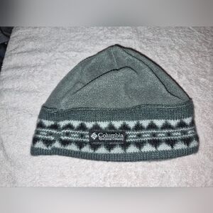 Columbia Gray Patterned Beanie